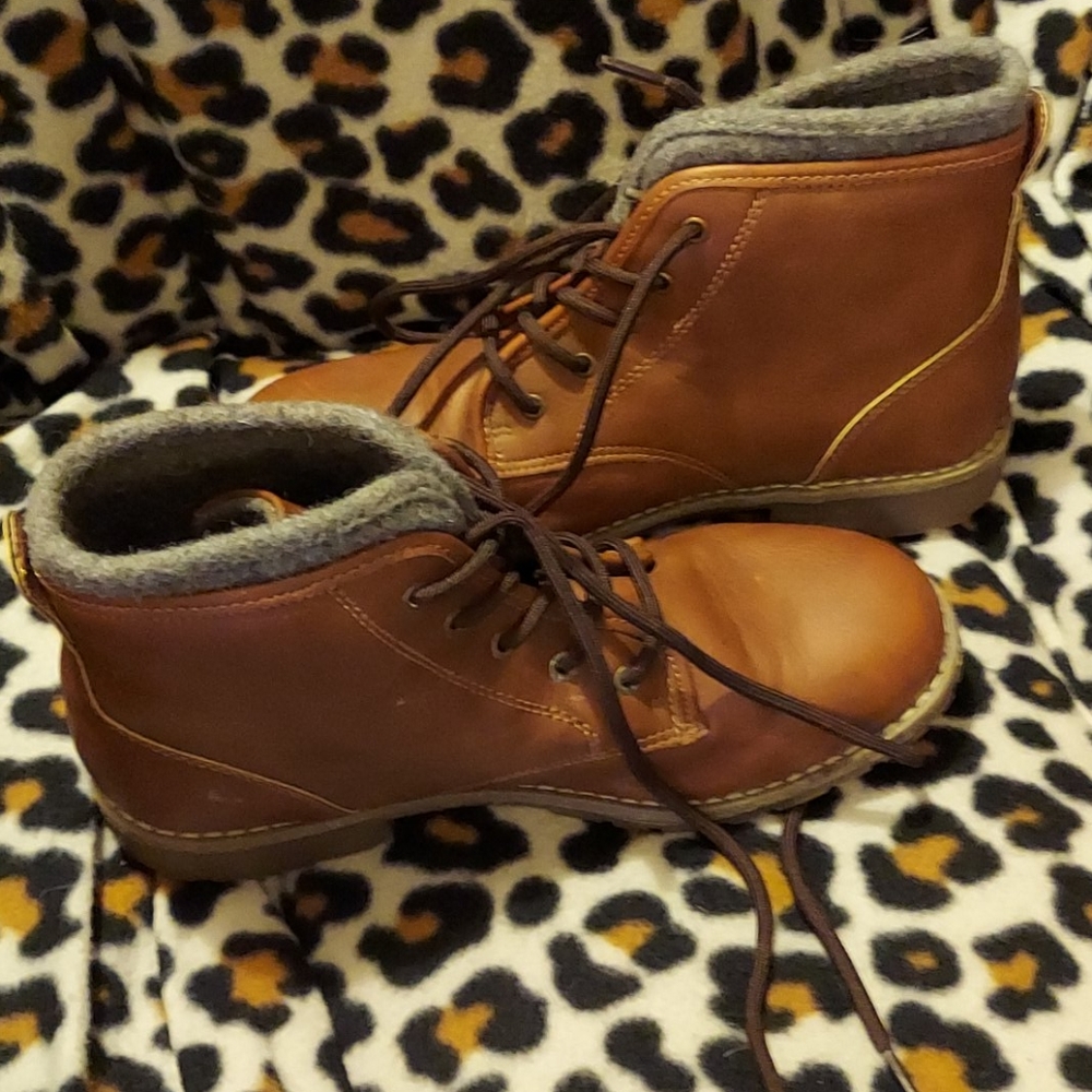 Winter ankle boots
